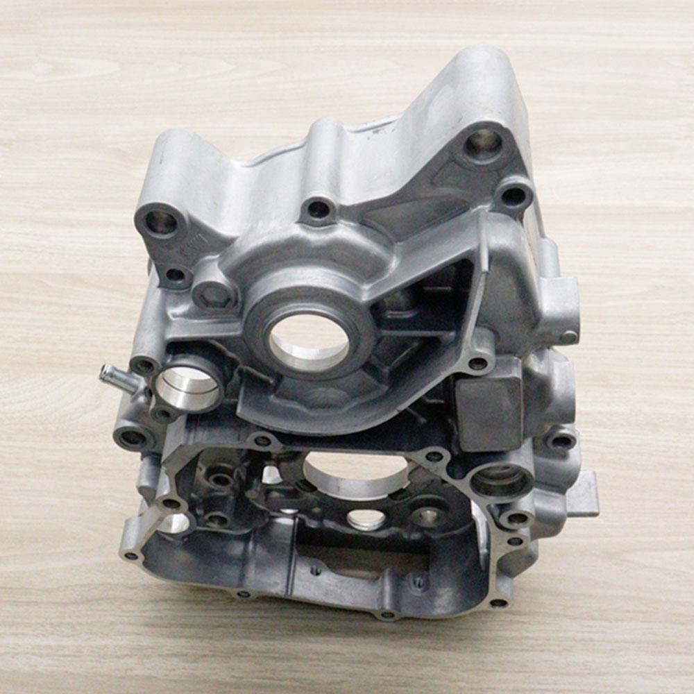 แคร้งเครื่องซ้าย+ขวา เวฟ110i ดรีม110i ซุปเปร์คัพ czi ปี2008-2020 1คู่ รหัสKWW  สตาร์ทมือ