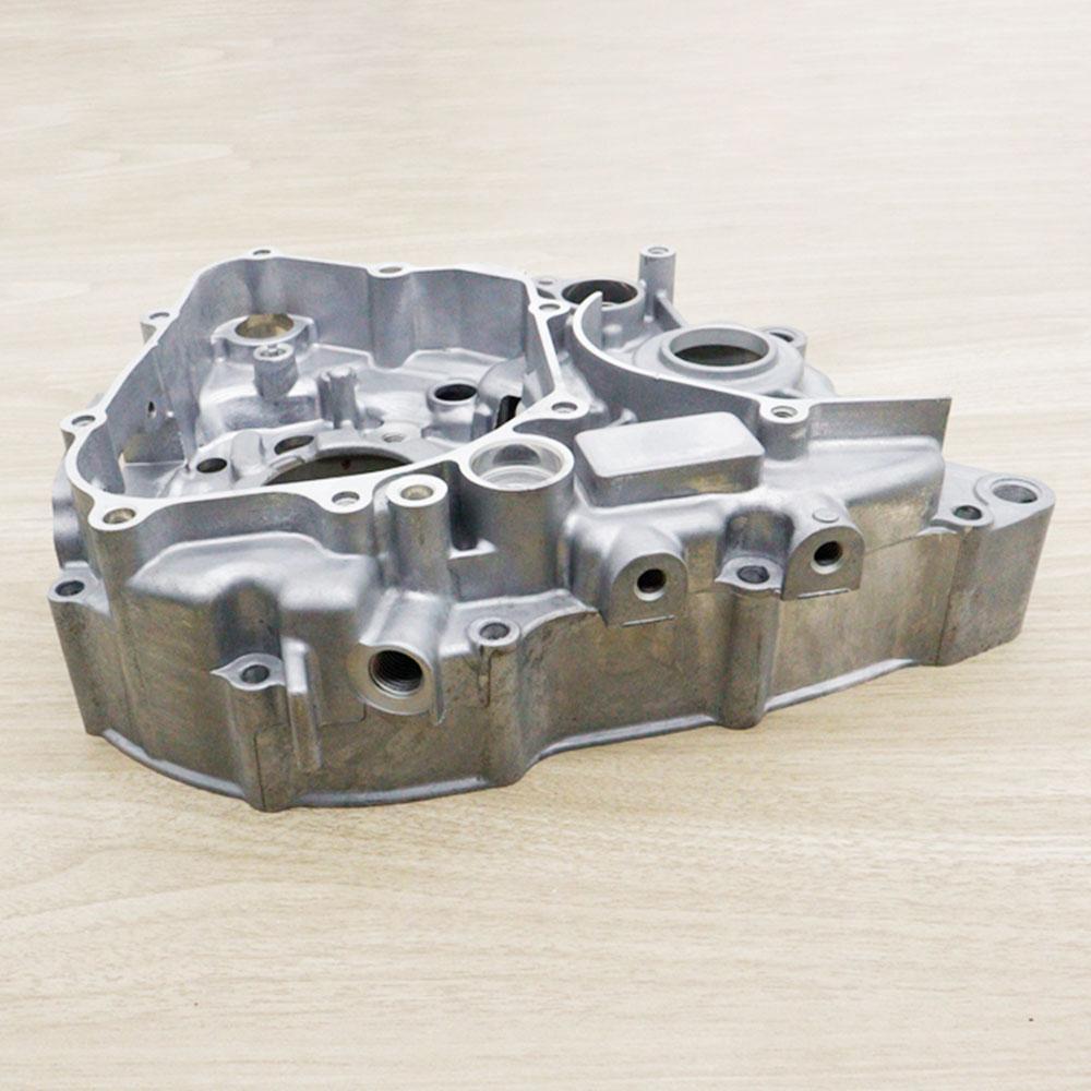 แคร้งเครื่องซ้าย+ขวา เวฟ110i ดรีม110i ซุปเปร์คัพ czi ปี2008-2020 1คู่ รหัสKWW  สตาร์ทมือ